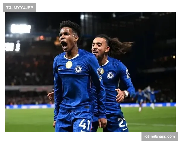 切尔西3-1客胜水晶宫 18岁埃斯特旺传射建功